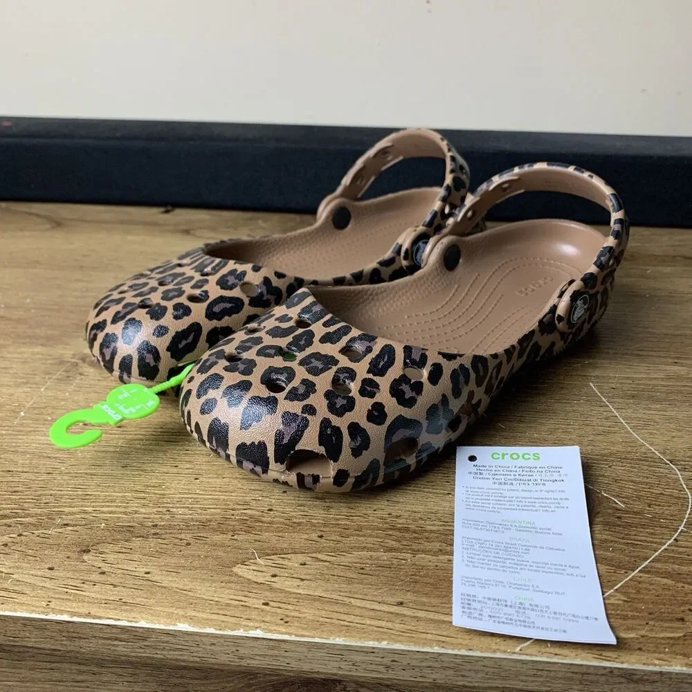 Crocs Classic Animal Ballet Flats Leopard Print Size 6 Women Mary Janes NWT